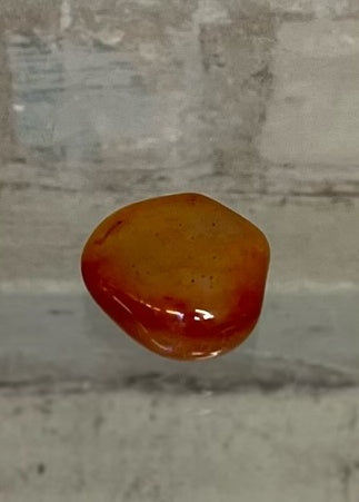 Cornelian Quartz is a powerful healing stone that works on all of the chakras to balance the mind, body, and spirit. It removes negative energy and allows positive energy to flow through. It can help emotional healing such as grief and despair and is often used during meditation to restore feelings of hope and enthusiasm.   