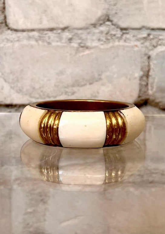 Beautiful Vintage 60s Indian White Horn & Brass Bangle  Very good condition