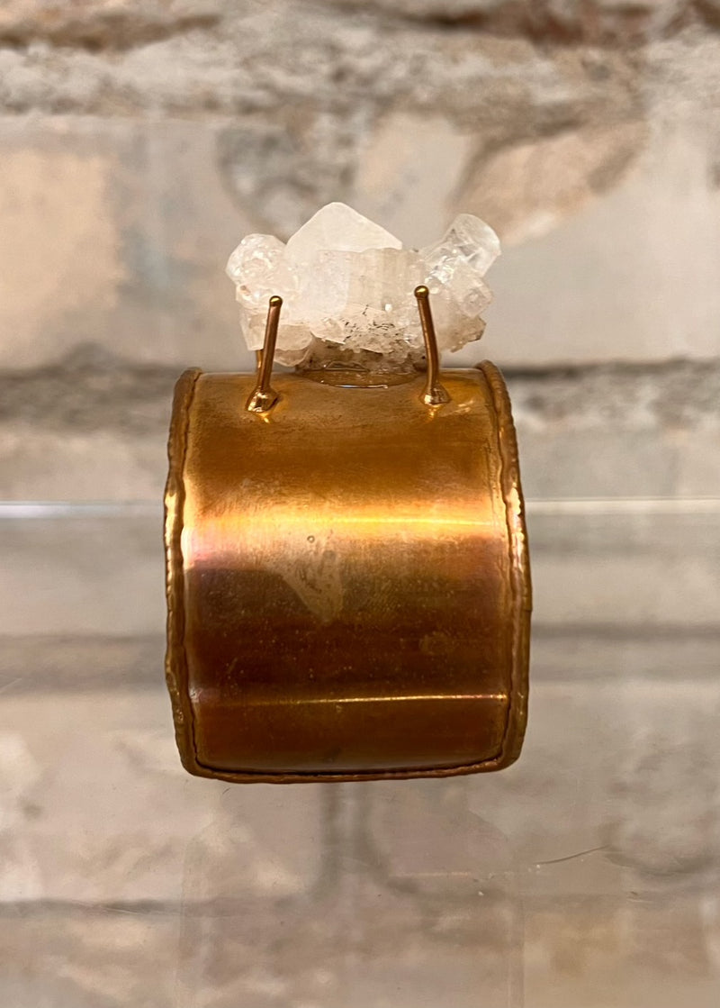 Vintage Clear Quartz Bangle   Magical Properties:  Known as the Master Healer, it absorbs, stores and regulates the release of energy, whilst bringing light, clarity and balance to the mind. It even neutralises background radiation including electromagnetic and petrochemical smog