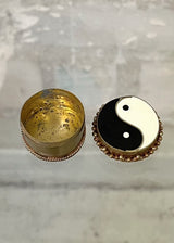 Vintage Yin Yang Trinket/Pill Box   Beautiful vintage Yin Yang trinket/pill box, perfect for storing your sacred treasures   Size: ca. 2inches